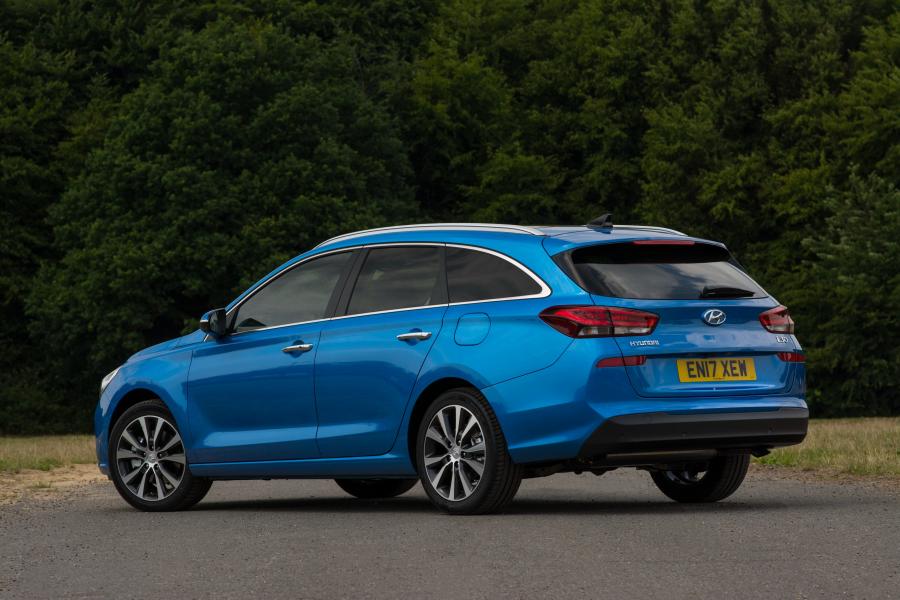  Hyundai i30 Tourer 2017 года  (UK) (фото 33 из 36)